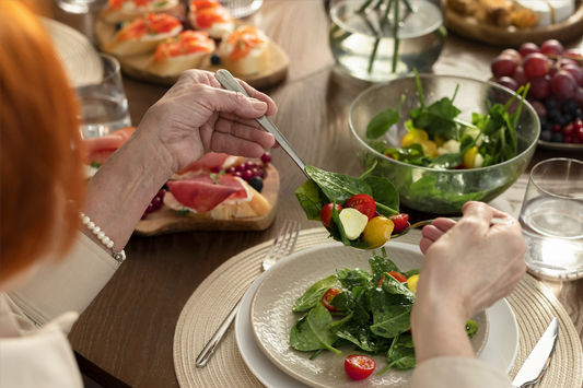 Hosting Holiday Parties Like a Pro: A Guide to Success